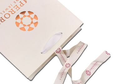 Recyclable Present Paper Bag , Extra Large White Gift Bags Hot Stamp Logo